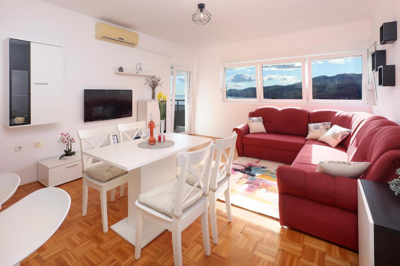 Apartment Leon - Sea View Rijeka Exterior photo
