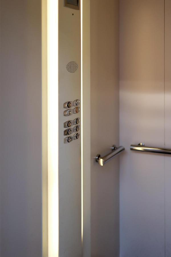 Apartment Leon - Sea View Rijeka Exterior photo