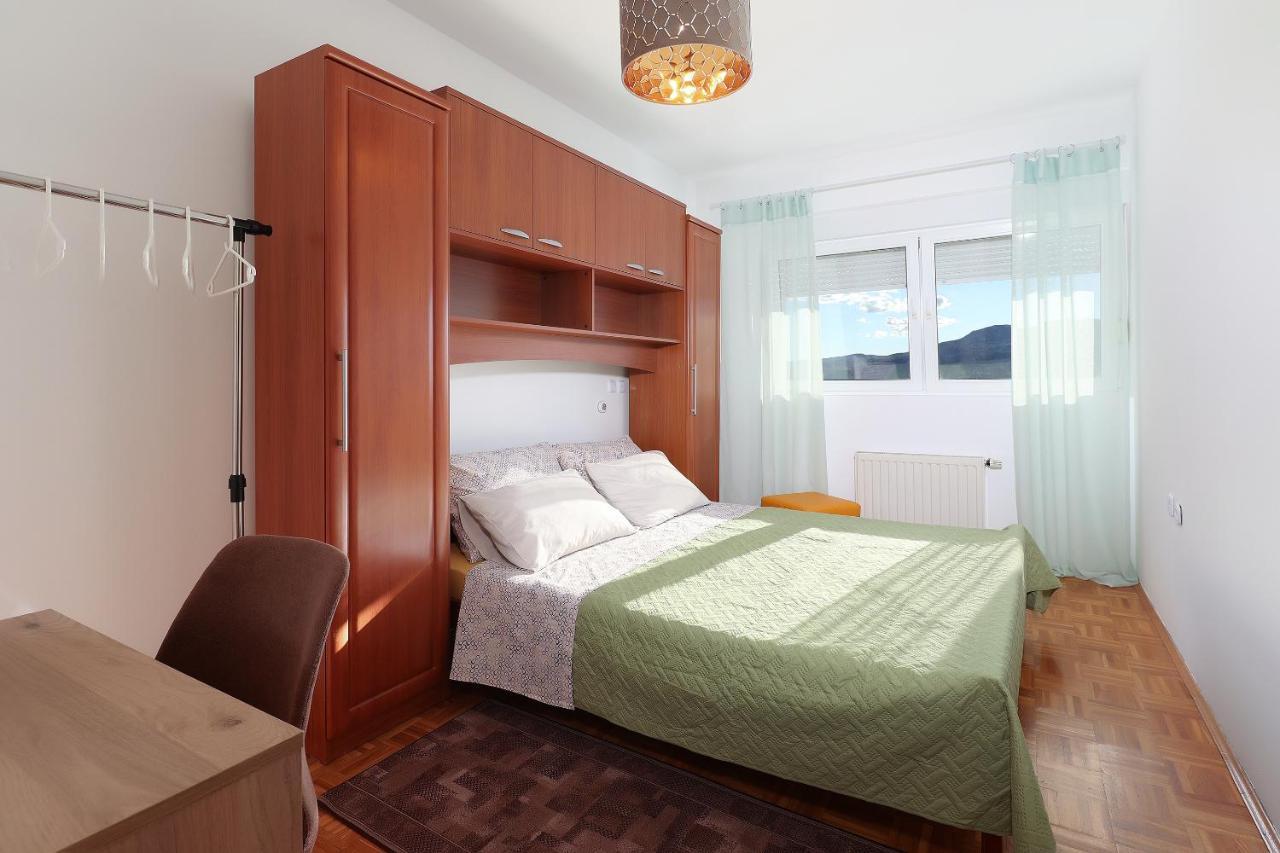 Apartment Leon - Sea View Rijeka Exterior photo
