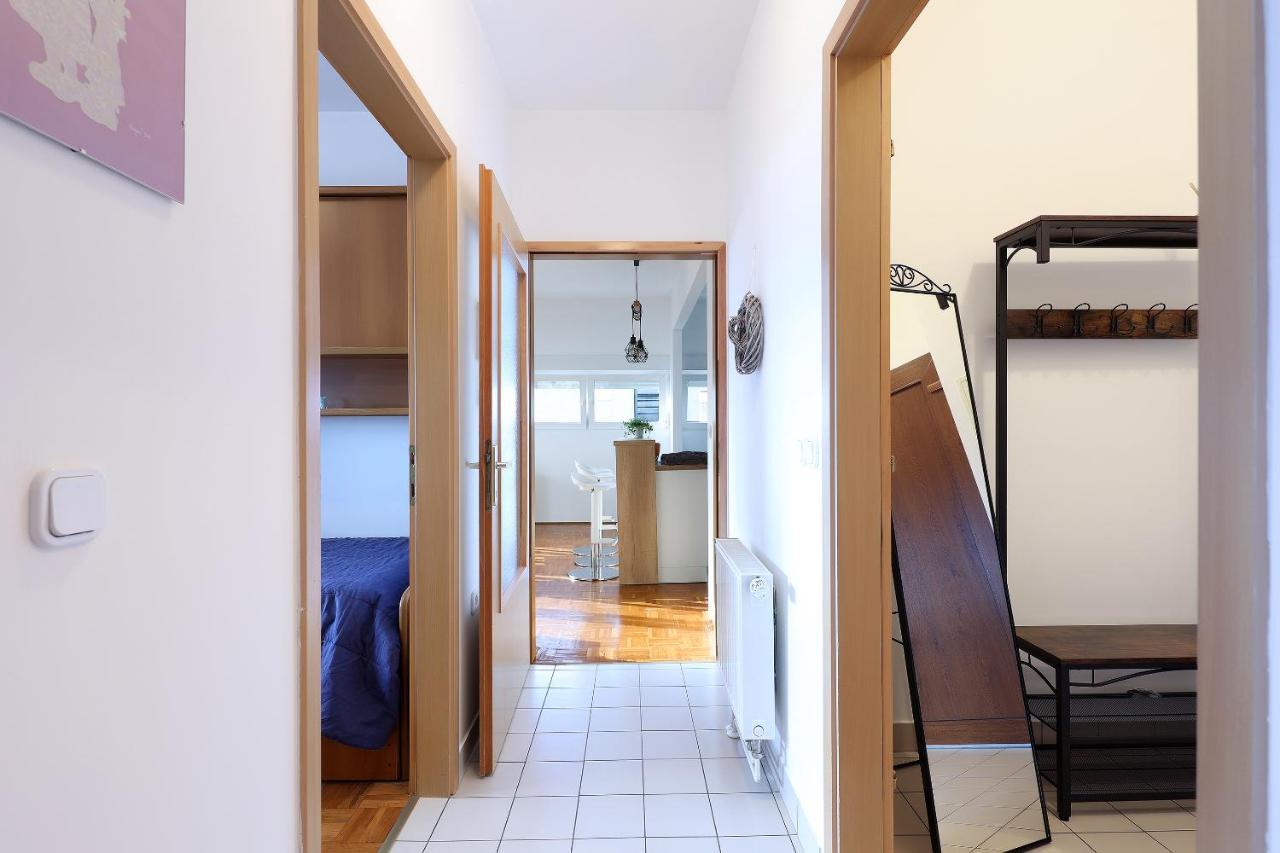 Apartment Leon - Sea View Rijeka Exterior photo